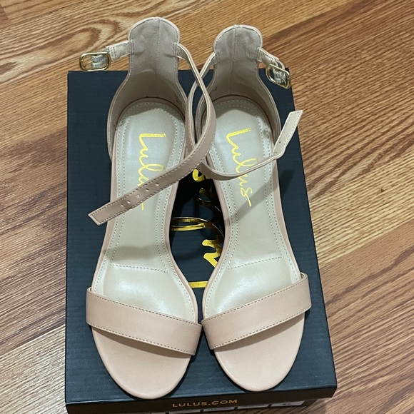 lulus harper almond heels - Picture 1 of 7